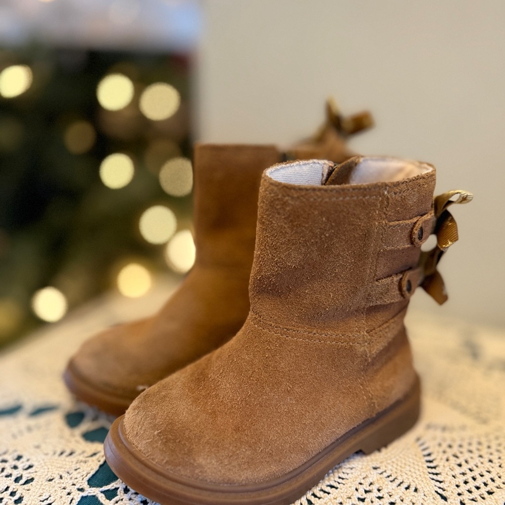 UGG Tan Kids Boots with Bow Detail